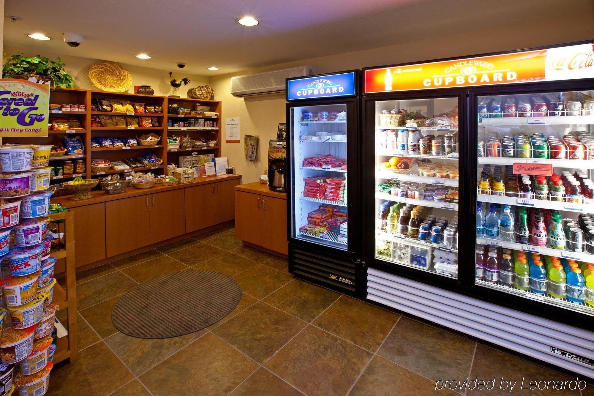 Candlewood Suites Louisville Airport By Ihg Bagian luar foto