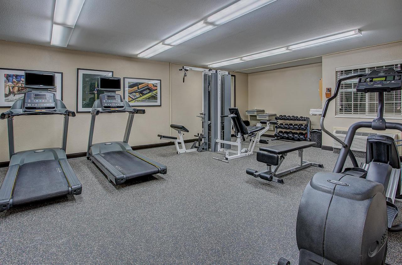 Candlewood Suites Louisville Airport By Ihg Bagian luar foto